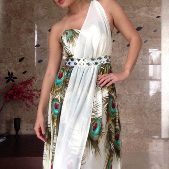 Peacock one shoulder dress - Picture 2 of 7